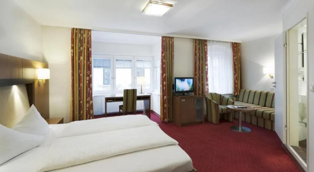 Двухместный номер Superior Hotel Goldener Löwe