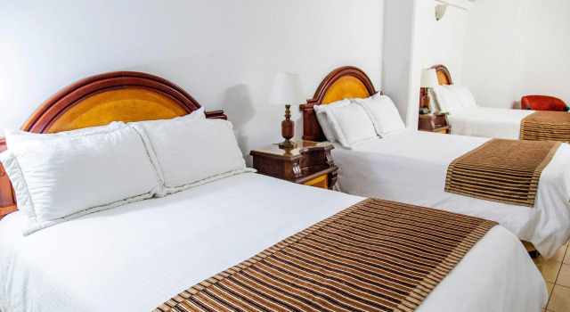 Hotel Casa Laureles, Book Hotel Hotels in Antioquia with Breakfast, Breakfasts