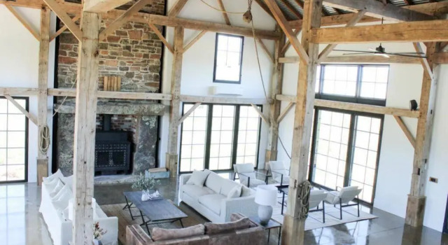 Коттедж Coombs Hill Barn
