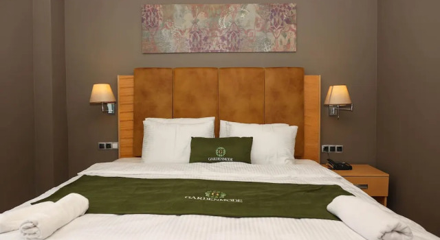 Двухместный номер Superior с балконом Gardenmode Airport Hotel