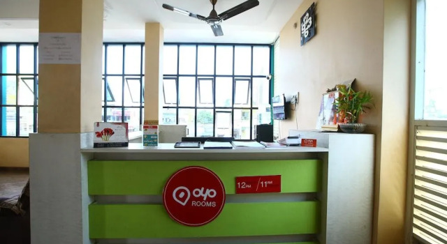 OYO Flagship 1246 Raaj Residency, Забронировать Отель Отели штата Тамилнада с завтраком, Завтраки