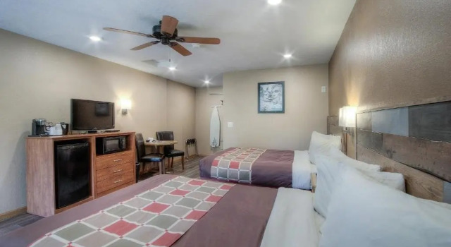 Четырёхместный номер Standard Powder House Lodge