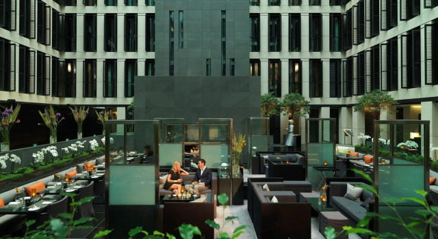 Grosvenor House Suites