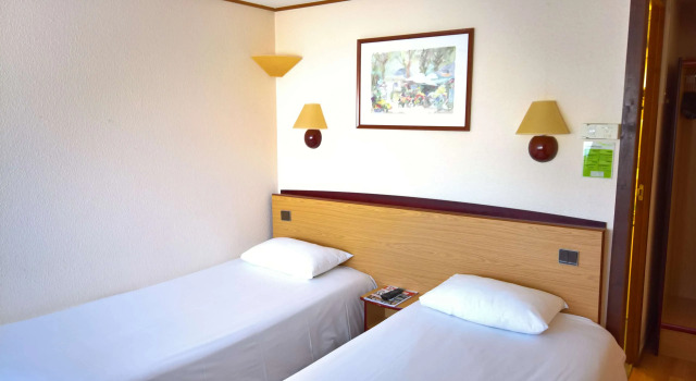Двухместный номер Standard Hôtel Campanile Nevers Nord - Varenne Vauzelles