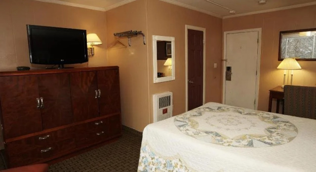 Arbor Inn Motor Lodge - Weymouth, Buchen Sie Hotel Braintree Boston und Umgebung