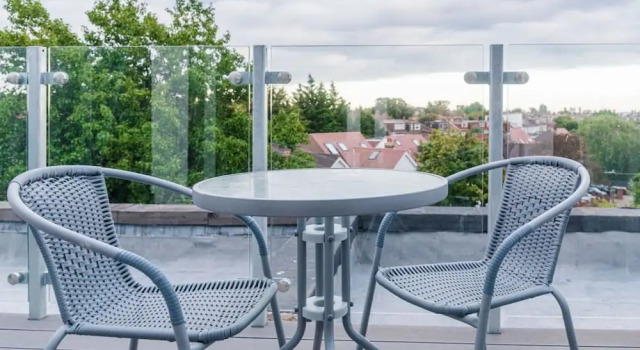 Newly Refurbished 2 bed With Fantastic View, Varaa Huoneisto Asunnot kohteessa Merseyside, Huoneisto