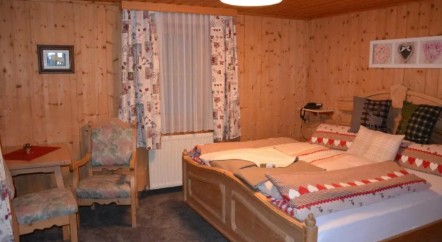 Hotel Gasthaus Schwarzenstein, Rezervasyon Otel Finkenberg Hintertux Glacier