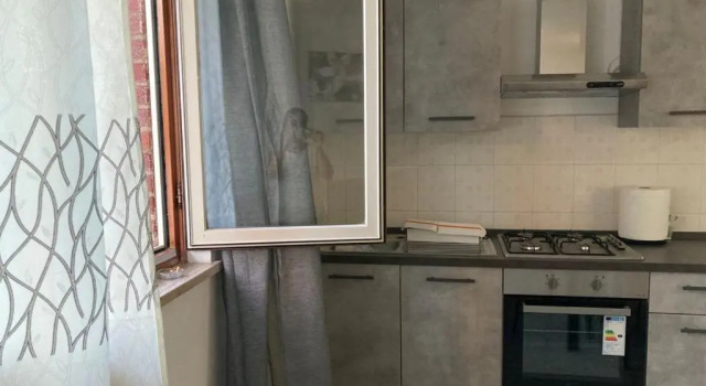 Appartamento sulla piazza 90 m dal mare, Забронировать Апартаменты/квартира Апартаменты Лацио, Апартаменты/квартира