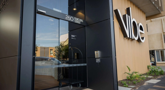 Vibe Hotel Adelaide, Забронировать Отель Бизнес-отели Аделаиды, рядом с Южноавстралийская художественная галерея, 4* 5*