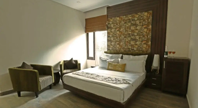 Safari Park Resort, Rezervovat Lázně / Resort Ramnagar Uttarakhand
