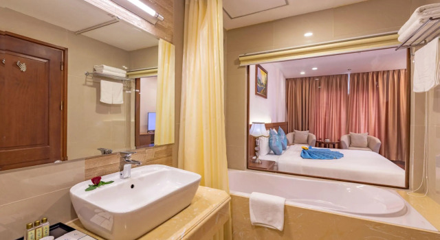 Номер Deluxe Lam Giang Hotel