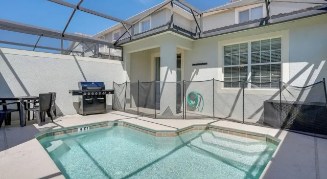 Апартаменты Kissimmee Getaway w/ Pool Access: 5 Mi to Disney