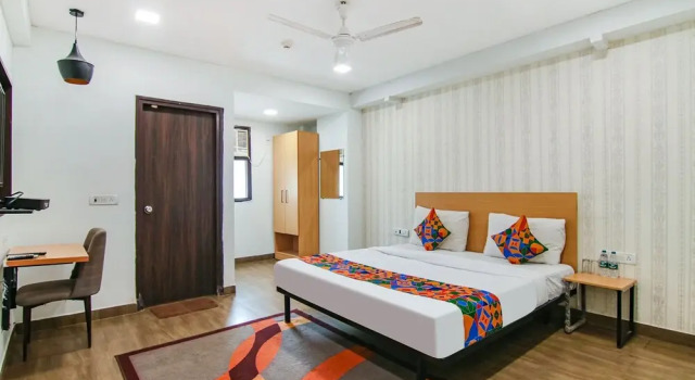 Номер Deluxe FabHotel Moro Rohini Sector 11