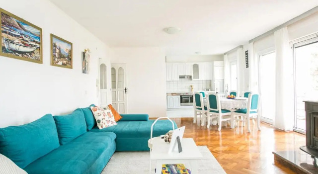 Апартаменты Apartments Lovrić