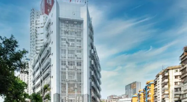 Golden Phoenix Hotel (Huangbeiling subway station, Shenzhen)