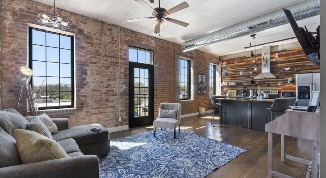 Urban Lofts, Varaa Huoneistohotelli Perryville Ozark