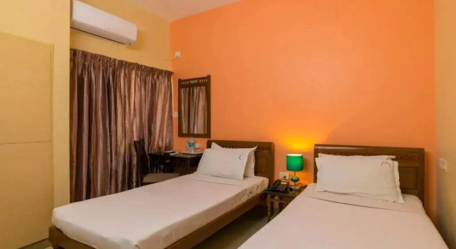 FabHotel Crescent Inn, Забронировать Отель Отели штата Тамилнада с завтраком, Завтраки