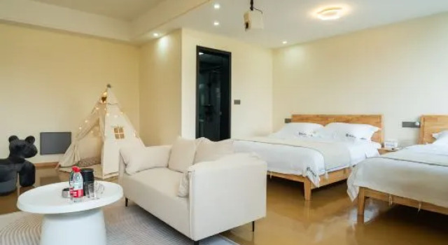 Тент Yaochi Ju Creamy-Style Art Design View Inn (Longchi Mountain Scenic Area, Yaohu Town)