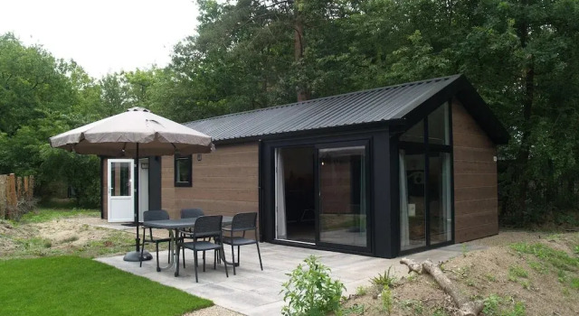 Шале Modern Chalet Near Three National Parks