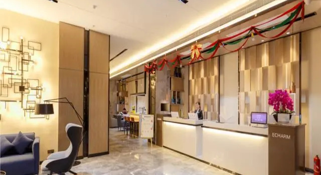 Echarm Hotel Baise Jinxiu International, Book Hotel Hoteller i Baise med parkering, Parkering