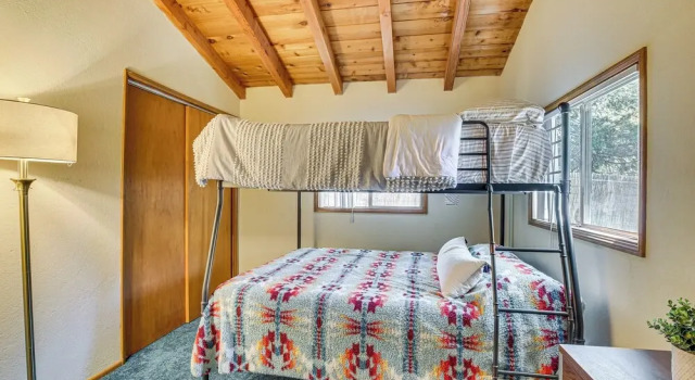 Cedar Glen Cabin  3 Mi to Lake Arrowhead Village!, Book Hotel Cedar Glen USA