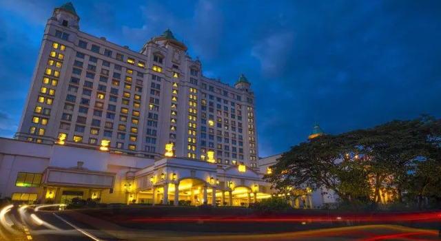 Номер Business Waterfront Cebu City Hotel & Casino