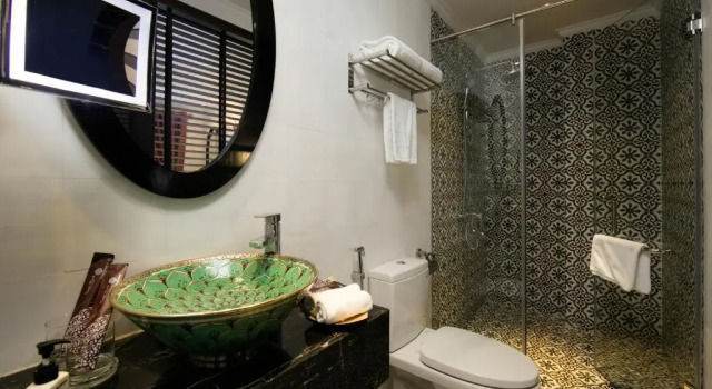 Номер Deluxe с видом на город Hanoi Center Silk Premium Hotel & Spa & Travel