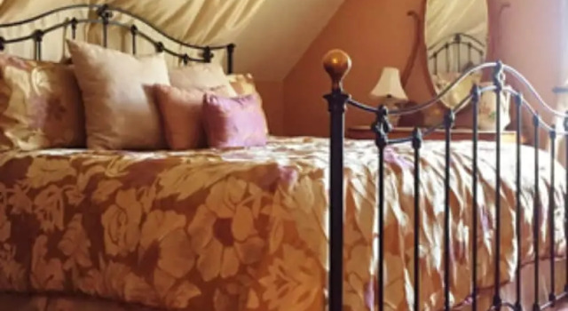 Люкс Inn At The Canal Bed & Breakfast