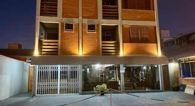 Milton Leite Suite, Забронировать Гостевой дом Гостевые дома Канашвиейраш, Гостевой дом