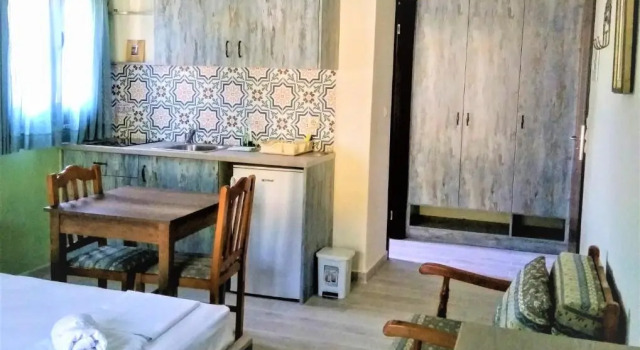 Студия с балконом и с видом на бассейн Harmony resort