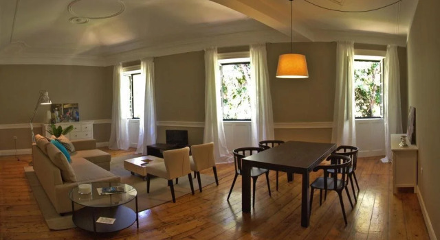 The Wine Lodges