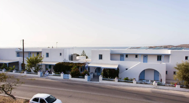 Stratos Studios & Apartments