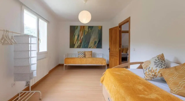 La casita de Matilde con jardín privado en Barrika, Book Hotel  