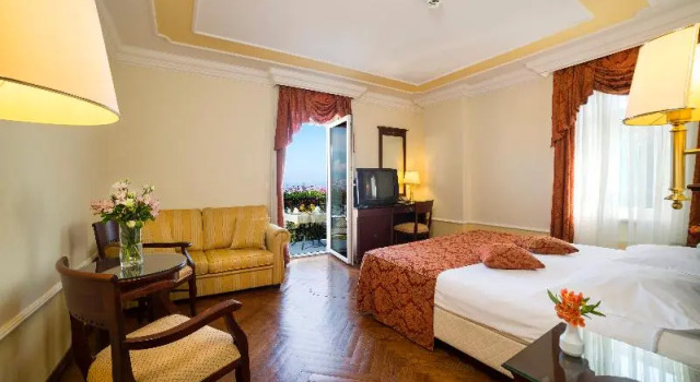 Двухместный номер Standard Мансарда Amadria Park Hotel Agava