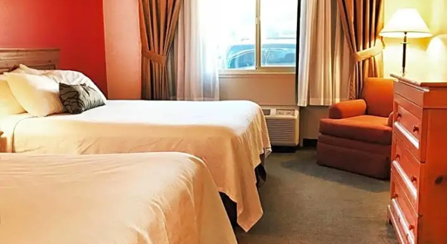 Люкс Superior Coast Inn at Lake Hood
