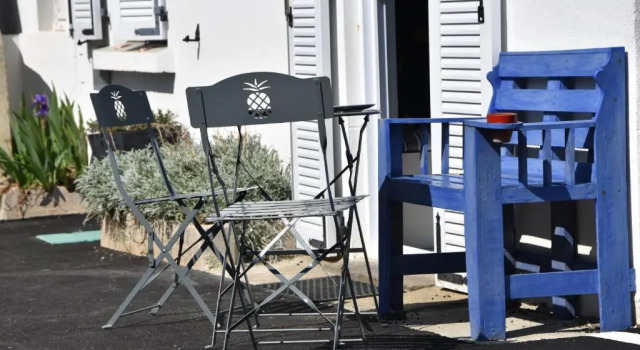 Коттедж с 2 комнатами La Maisonnette de la Plage