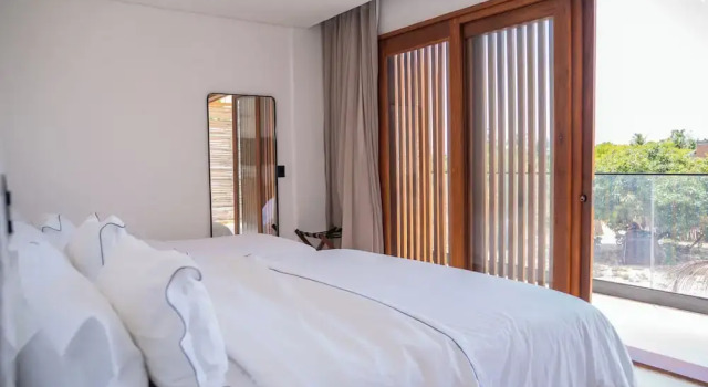 Люкс Luxury Mikiki Lifestyle Hotel