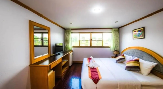 Студия с видом на озеро Tanita Lagoon Resort