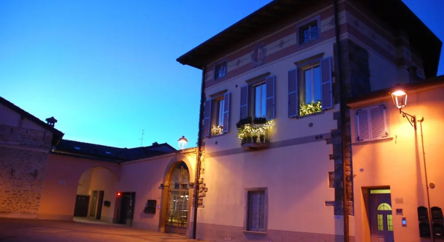 B&B Palazzo Contessa, Buchen Sie Bed & Breakfast Mapello Provinz Bergamo