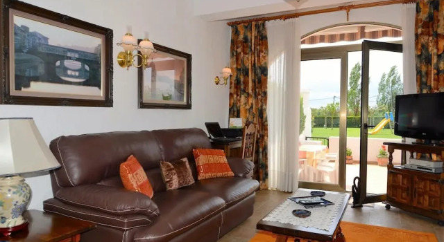 Apartment Ermita 92, Varaa Huoneisto Torroella de Montgrí Baix Empordà