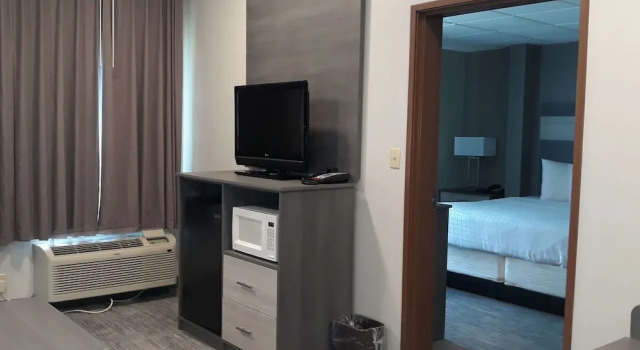 Люкс Baymont by Wyndham Lafayette - Purdue University