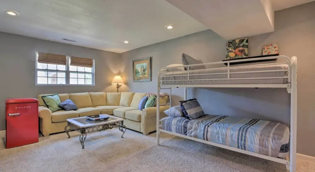 Коттедж < 1 Mi to Marina: Family-friendly Osage Beach Home
