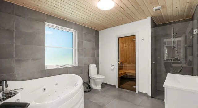 Коттедж Luxury Beach House in Henne