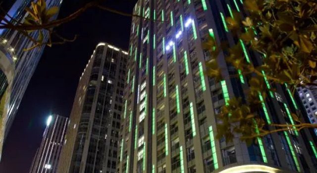Laiou Hotel Kunming, Rezerwuj Hotel Hotele w Kunming z parkingiem, Parking