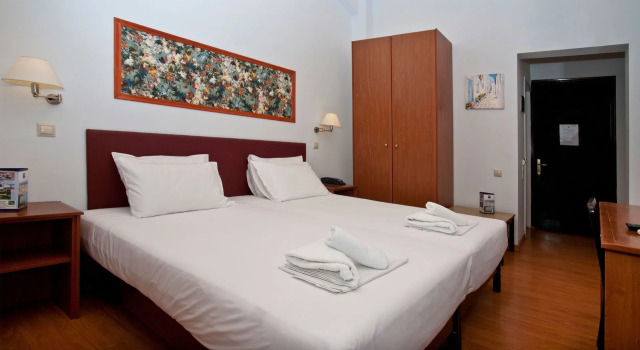 Двухместный номер Basic Grand Hotel Loutraki