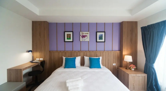 Двухместный номер Superior с балконом Anchan Laguna Hotel โรงแรมอัญชันลากูน่า