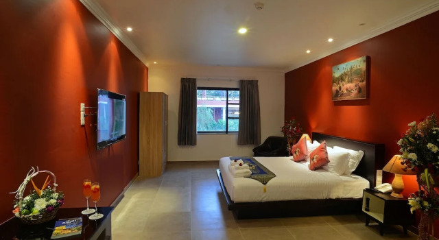 Двухместный люкс Bagan Star Hotel