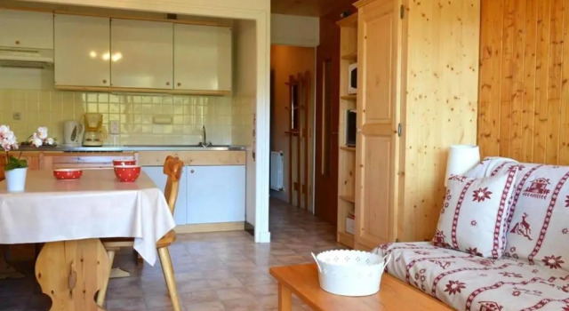 Appartement Le Grand-Bornand, 2 pièces, 6 personnes - FR-1-241-205, Prenota Appartamento Hotel a Alvernia con parcheggio, Parcheggio