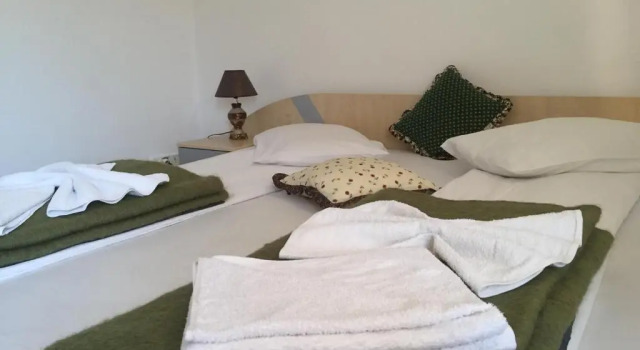 Семейный номер Standard с видом на сад Pensiunea Buon Gusto Sibiu-motorcyle friendly,city center