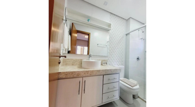 Casa de Pedra Apartamento 103 esmeralda - Próximo ao Super Carros